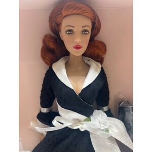 Madame Alexander Unmatched Elegance Amanda Fairchild Doll